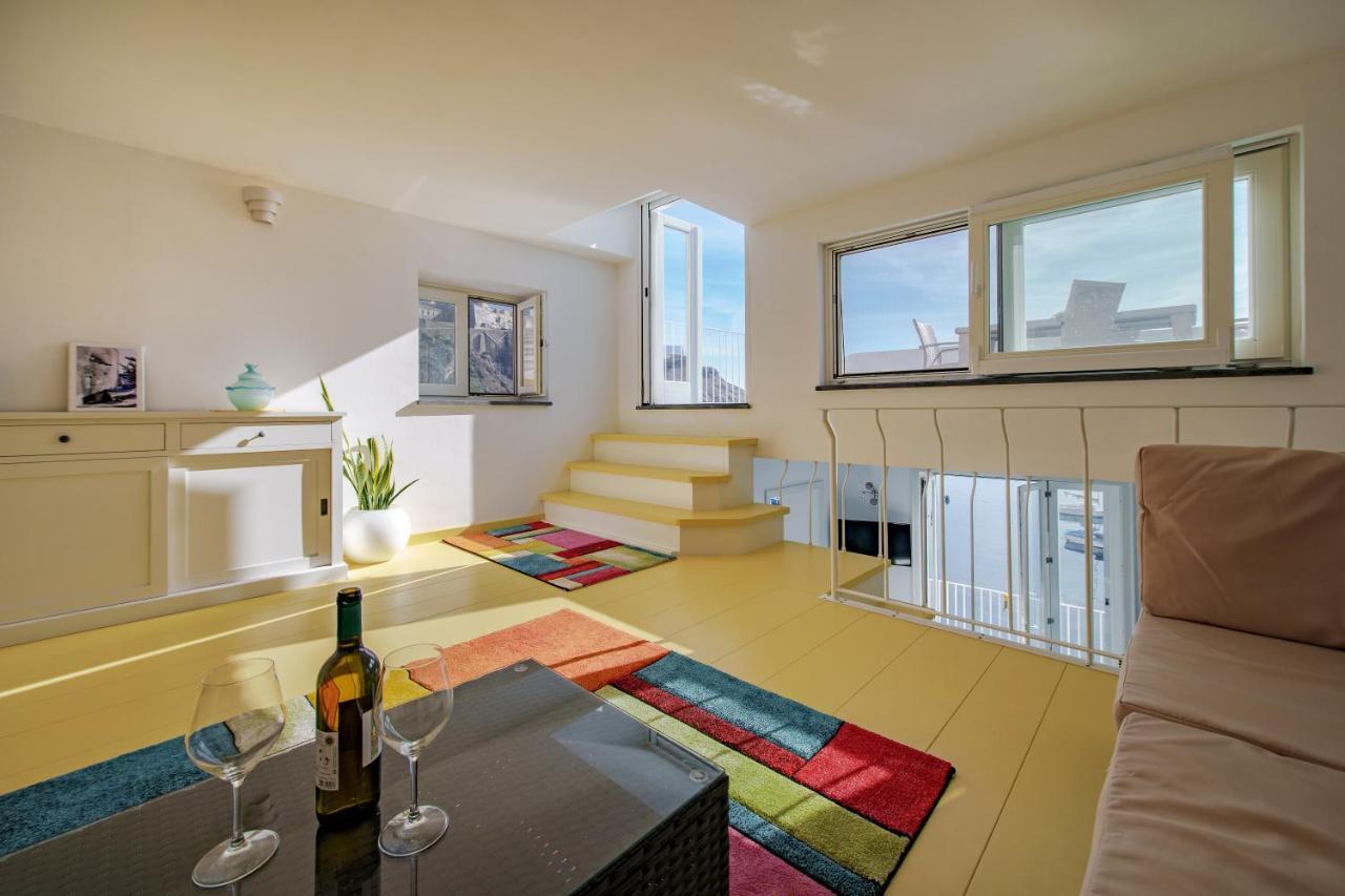 Corricella Exclusive Loft - Gioia Apartments Procida Buitenkant foto